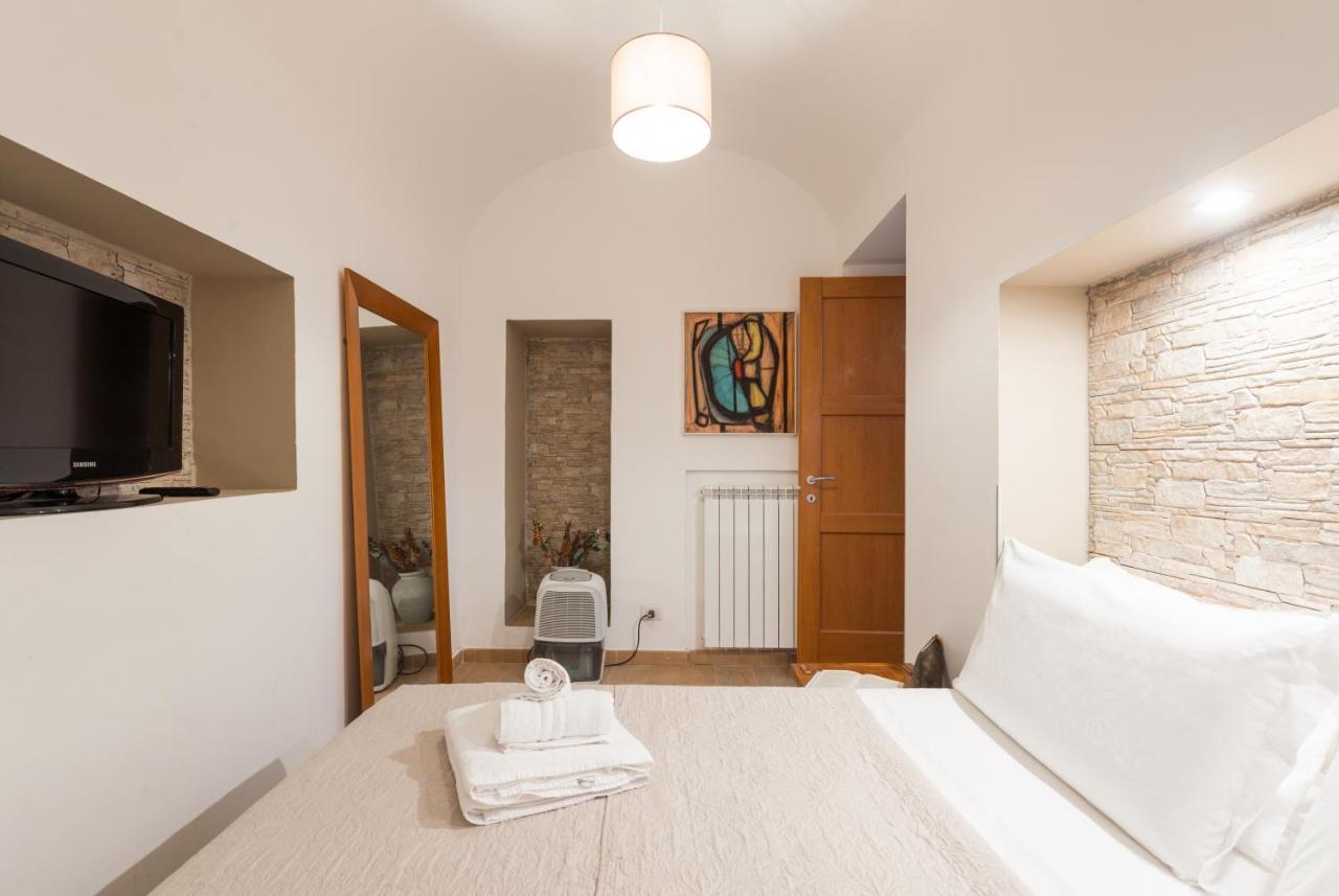 Pensión Trinita Dei Monti Piazza Di Spagna, 2*